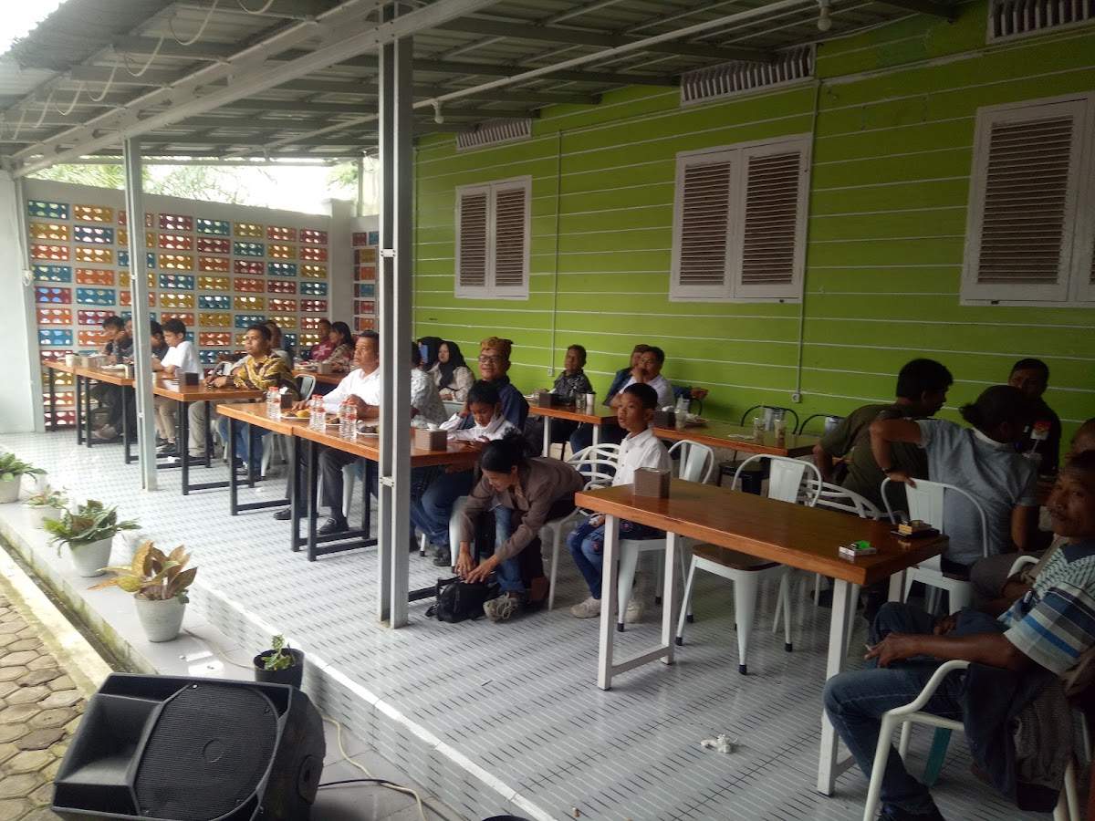 A&B Cafe & Steak - 3