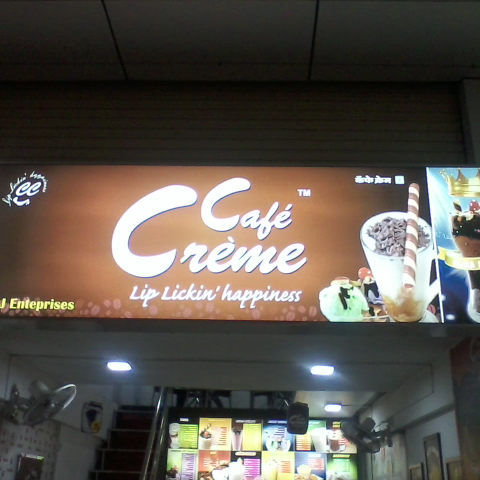 CAFE CREME, THE BEST CAFE IN MOSHI