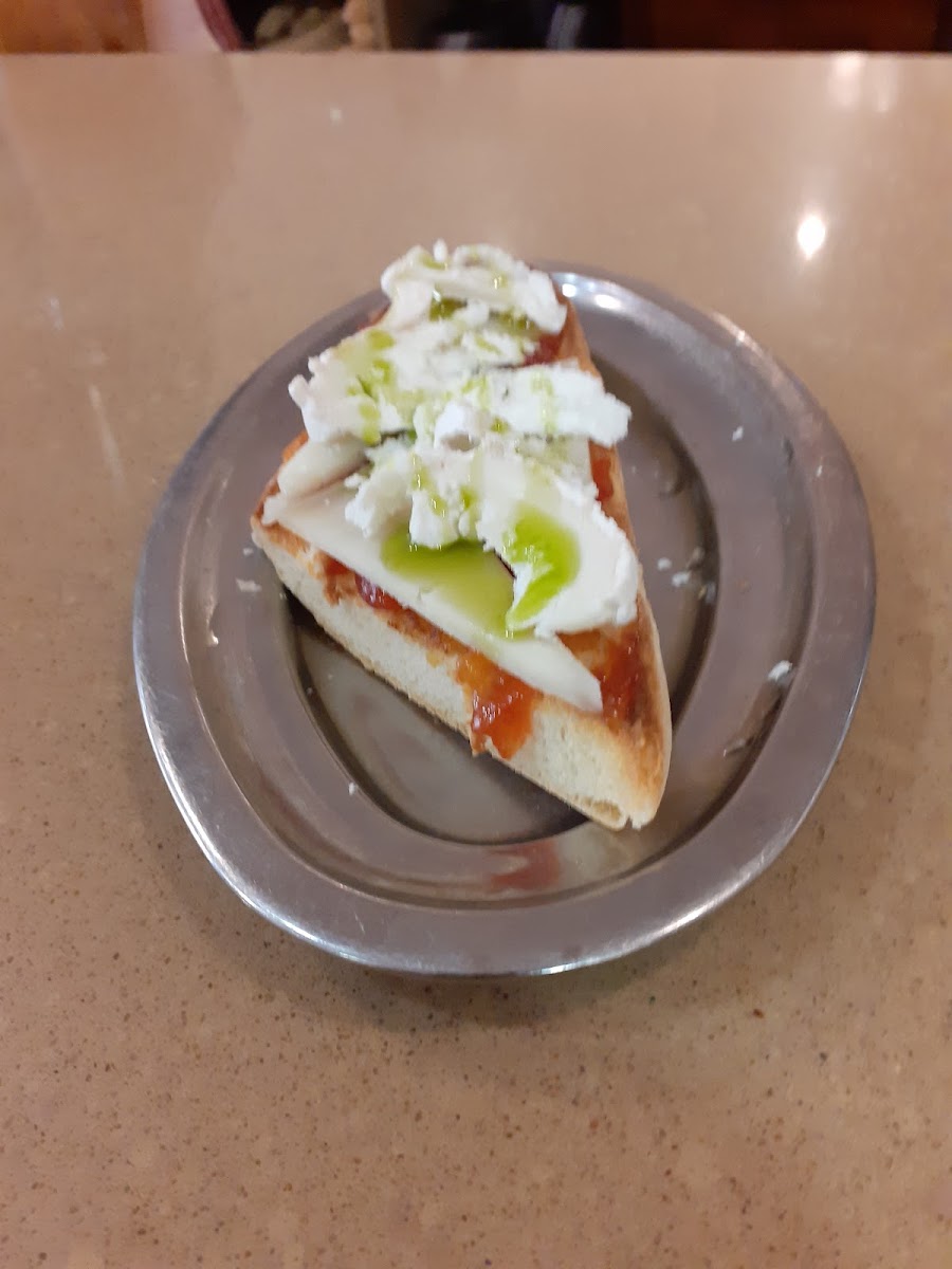 Cafetería Ylugo - 7