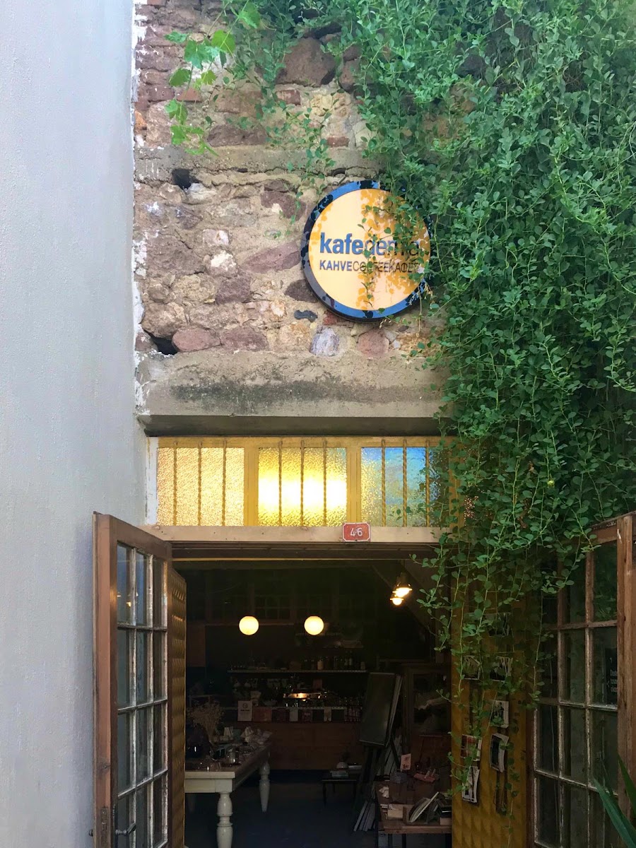 KAFEDEMİA / Destek Tasarım Akademisi