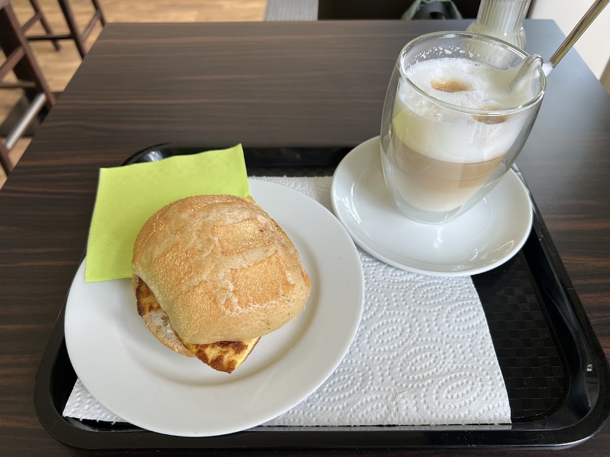 emmas - bistro und café - 2