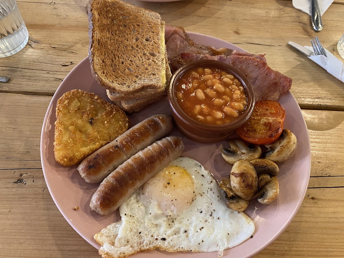 Aroma Cafe & Restaurant - 5