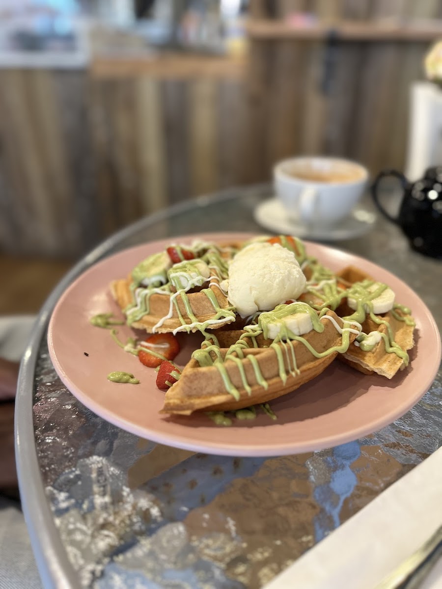 Aroma Cafe & Restaurant - 9