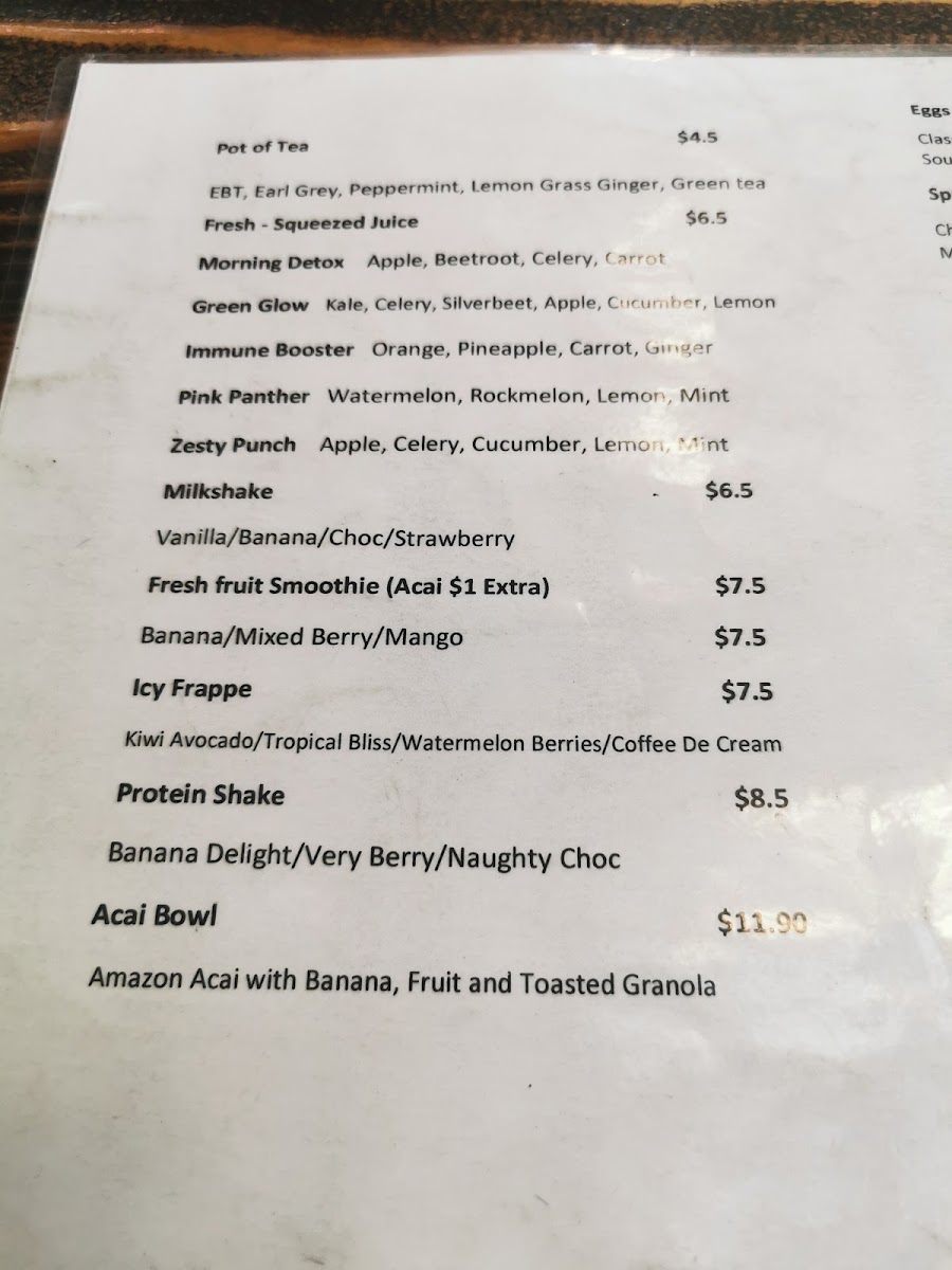 Spresso Cafe and Salad Bar - 6