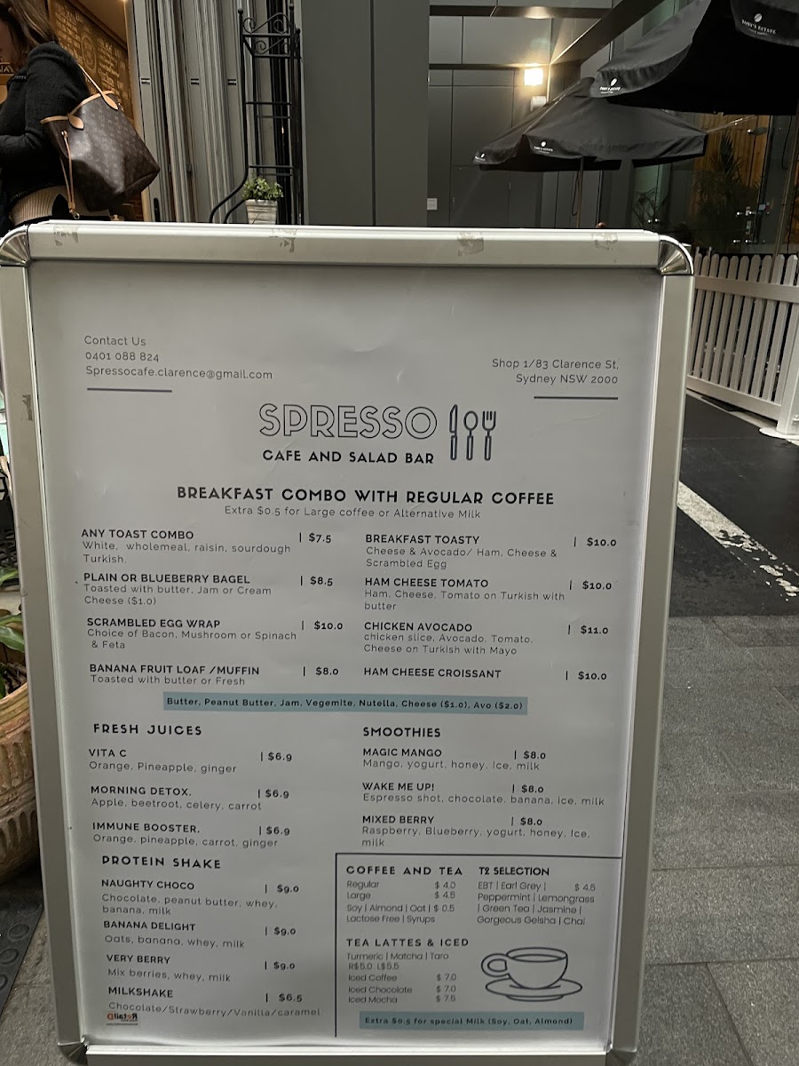 Spresso Cafe and Salad Bar - 7