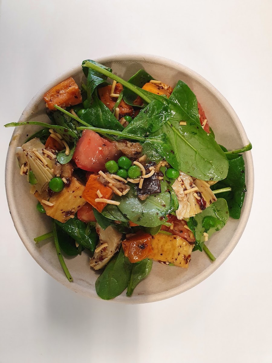 Spresso Cafe and Salad Bar - 6