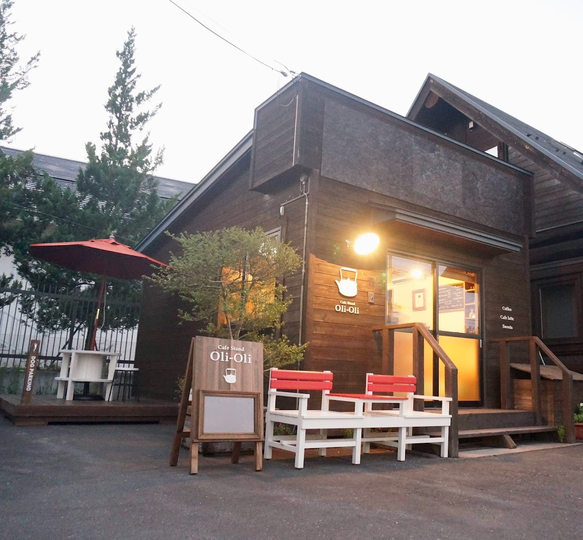 cafe stand oli−oli - 3