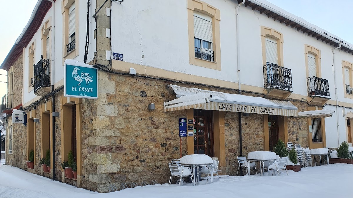 El Cruce Café Bar - 4