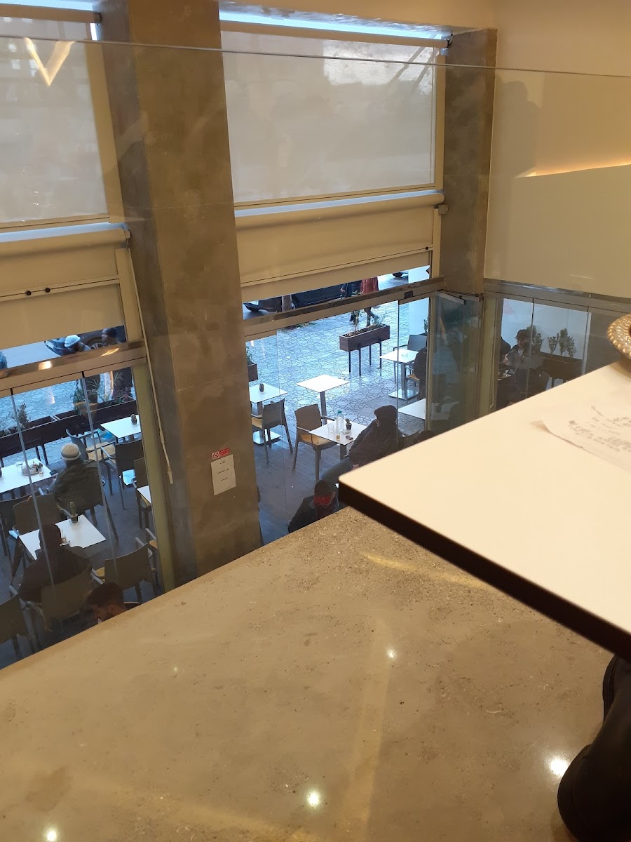 Café Seven Days - 4