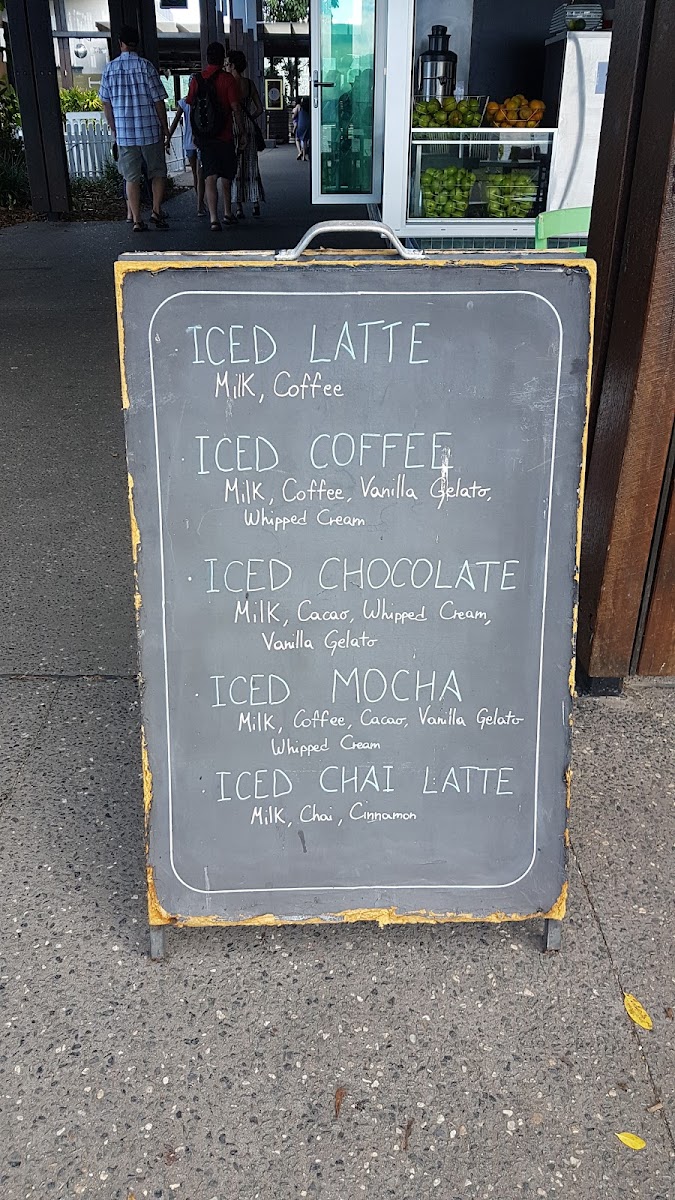 Mooz Gelato & Juice Bar - 4