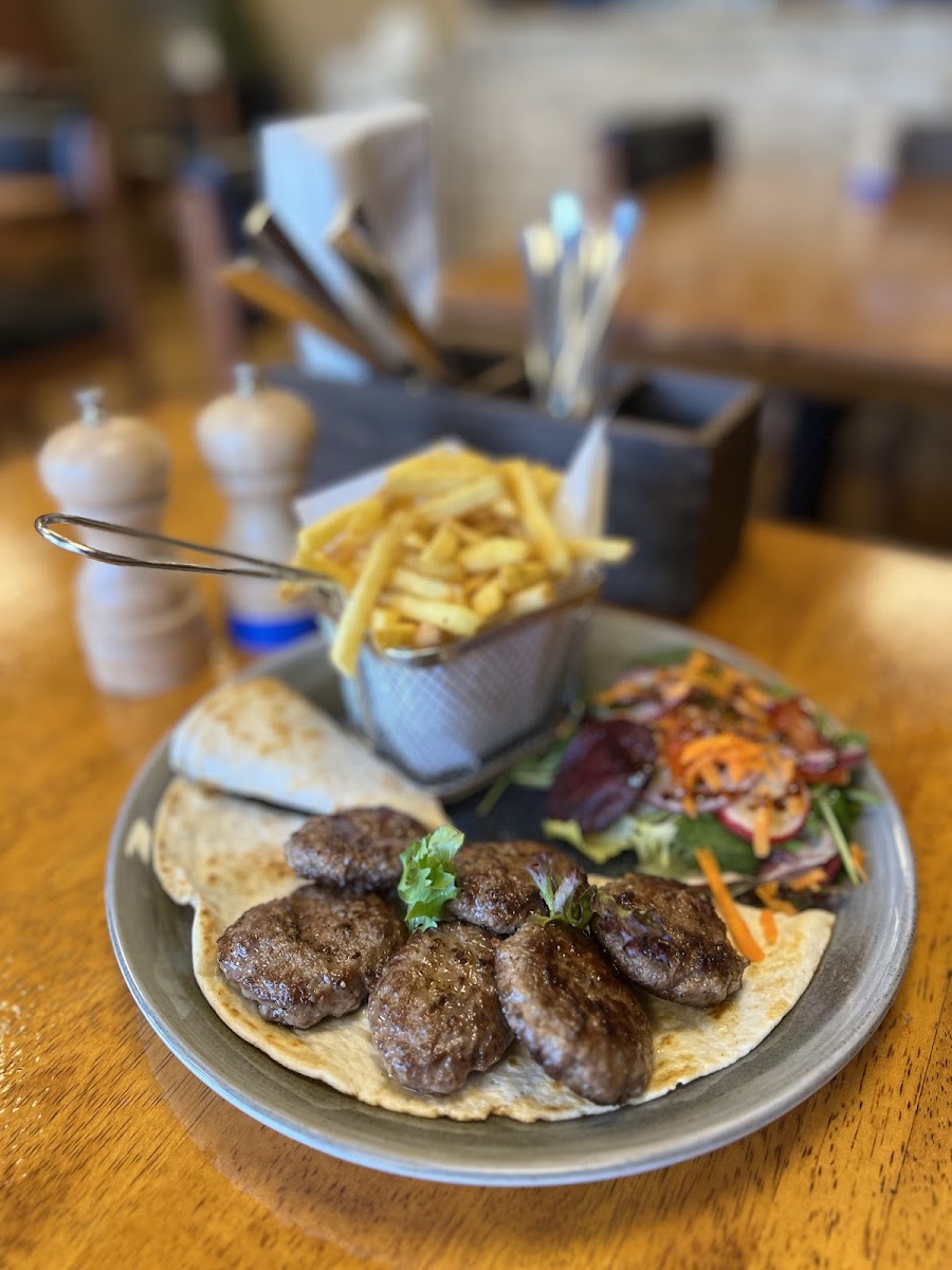 Brownmoor CAFE - 4