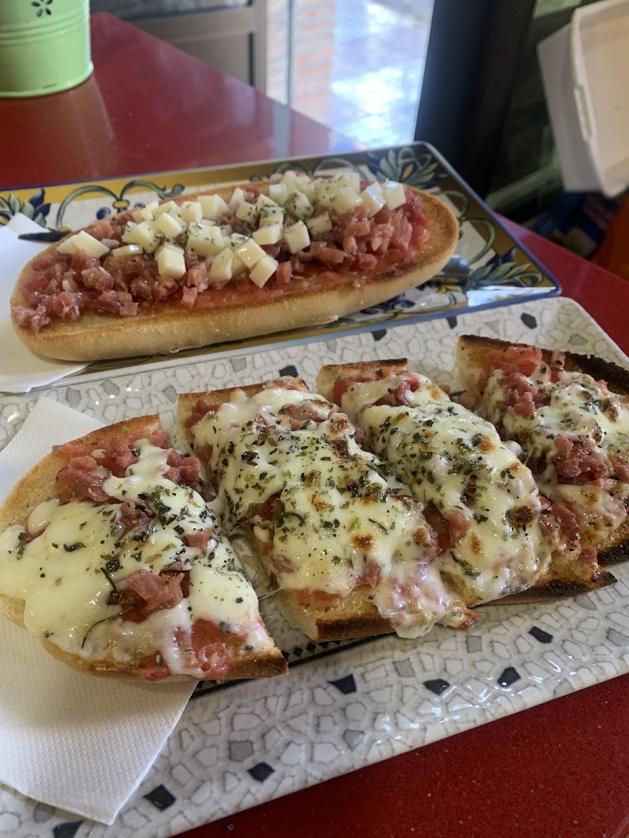Cafeteria Heladeria Maluis - 2