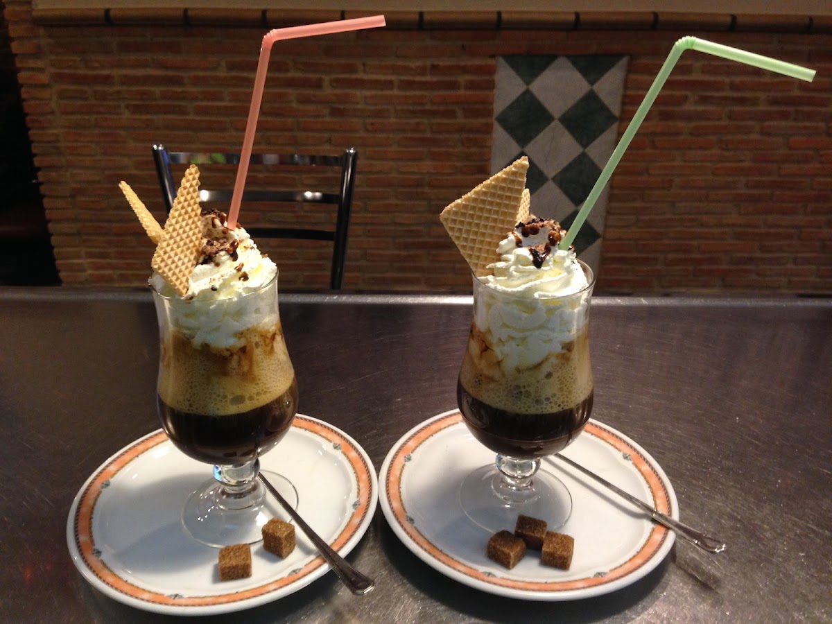 Cafeteria Heladeria Maluis - 8