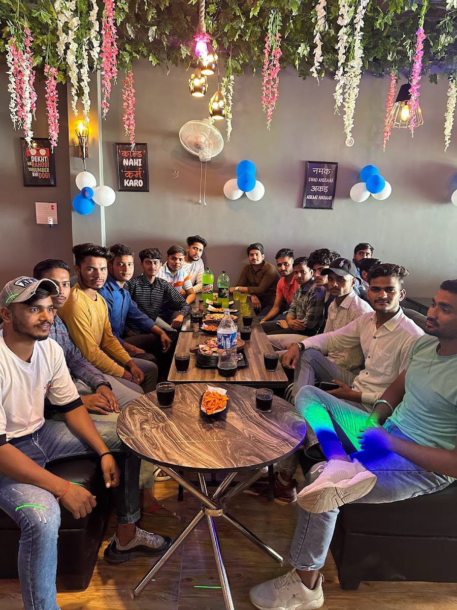 Kanpuriya cafe