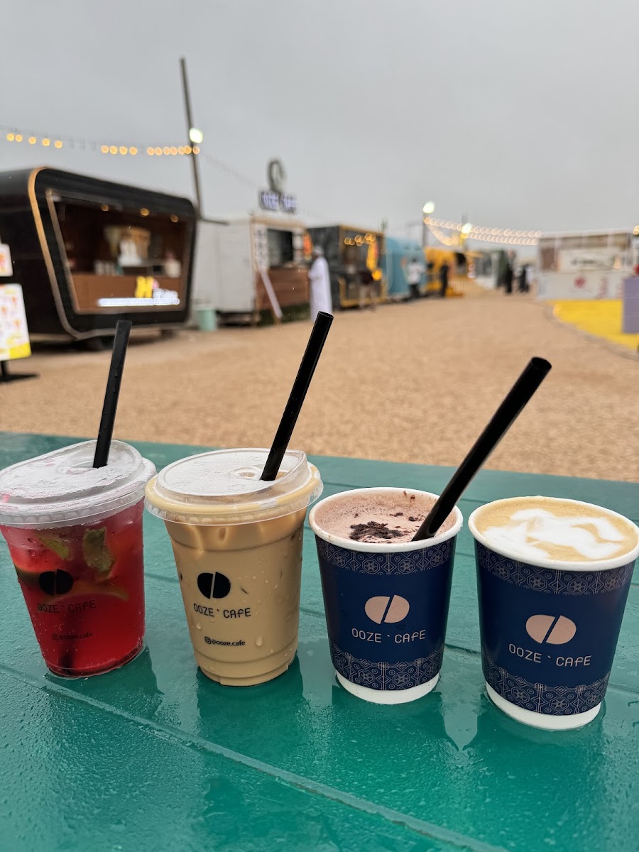 OOZE CAFE - 10