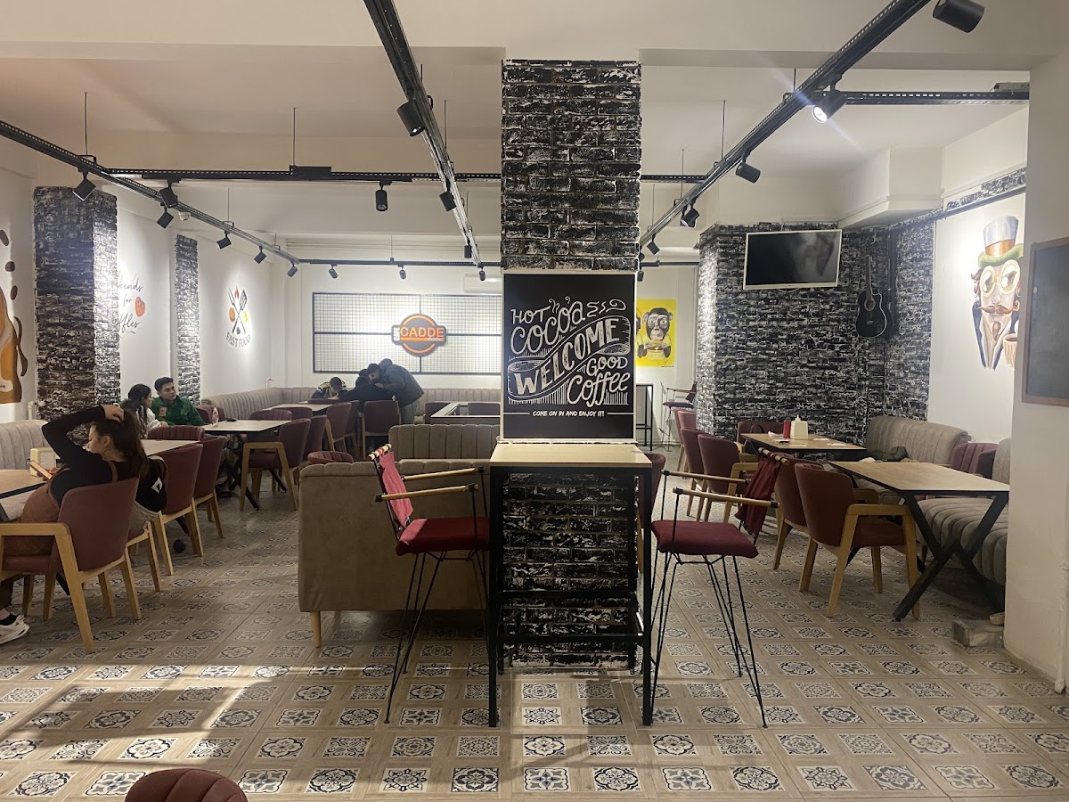 Cafe Cadde