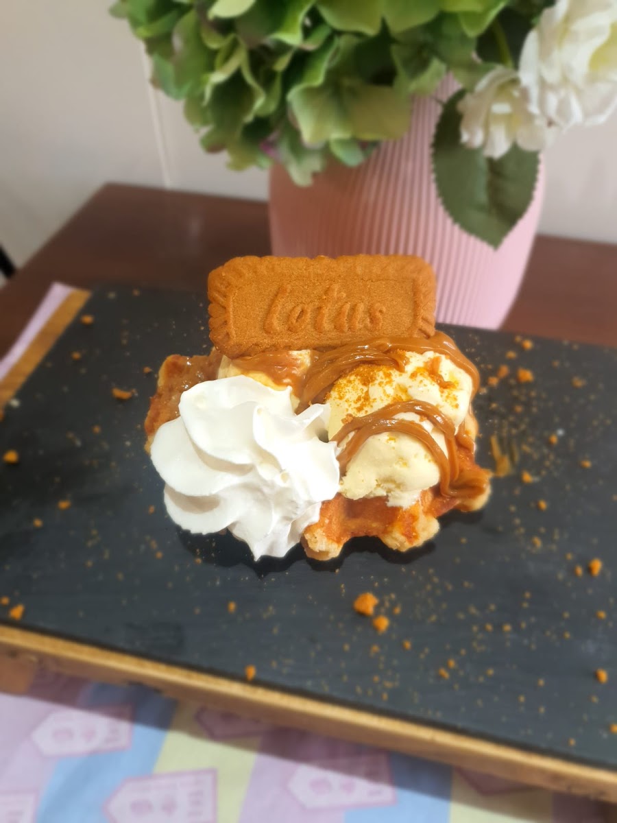 Denises Cafe - 10