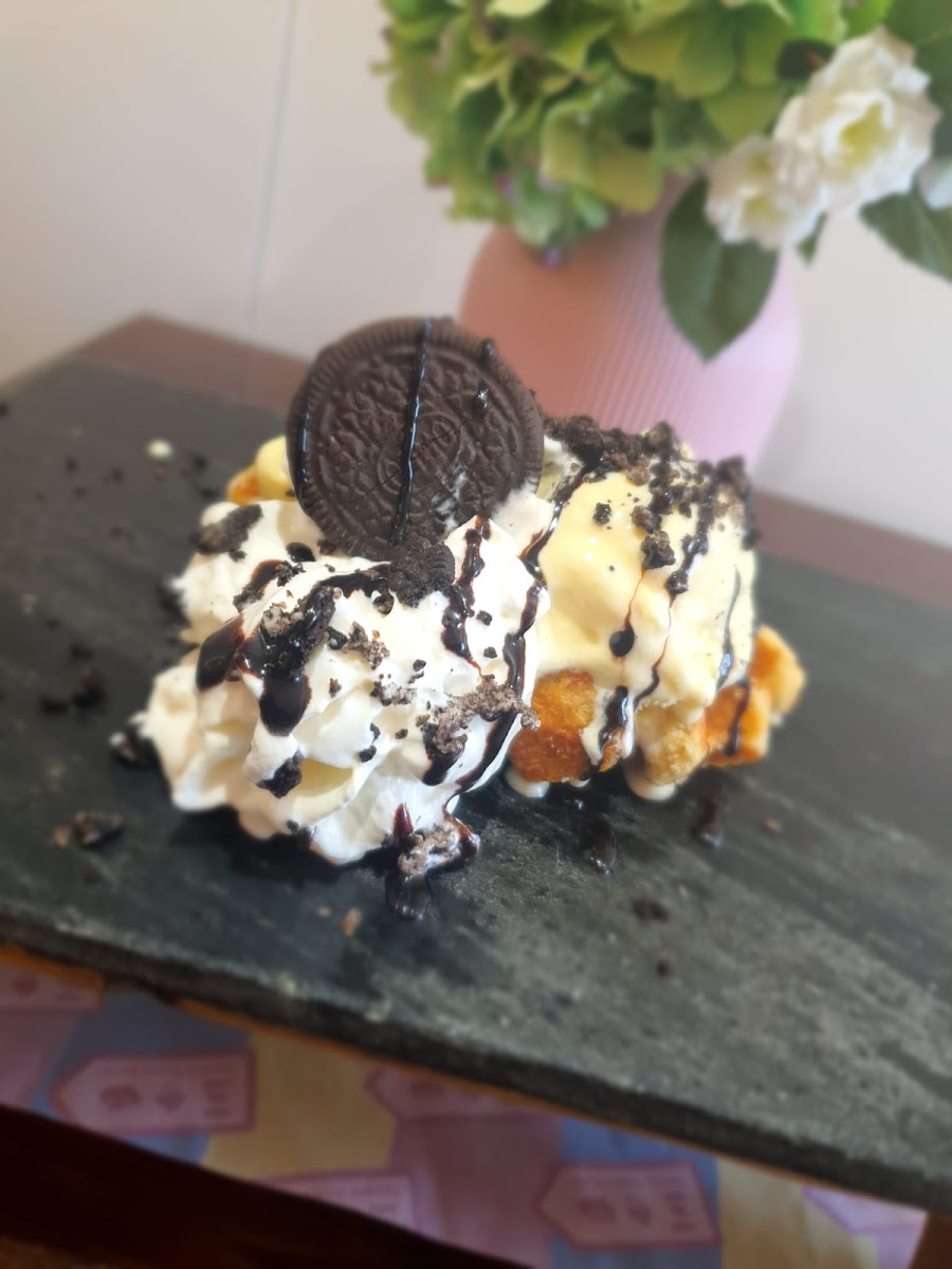 Denises Cafe - 8