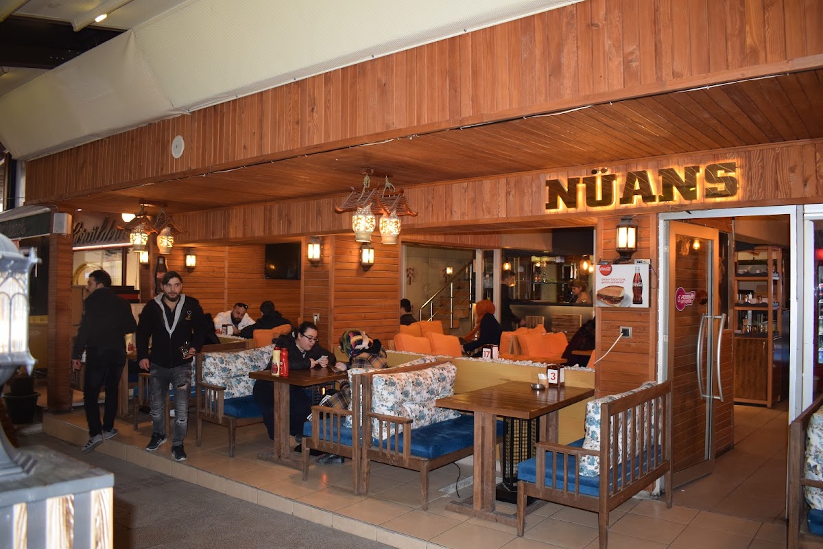 Cafe Nuans