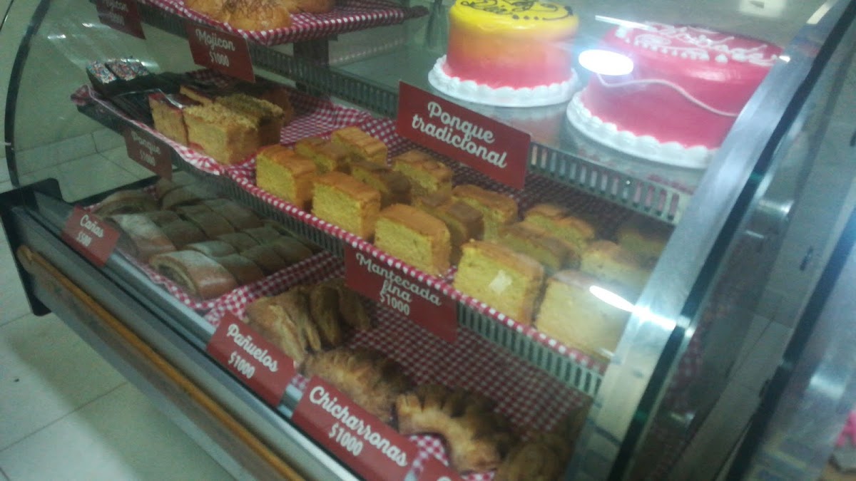 Carmelitas Panaderia Y Pasteleria