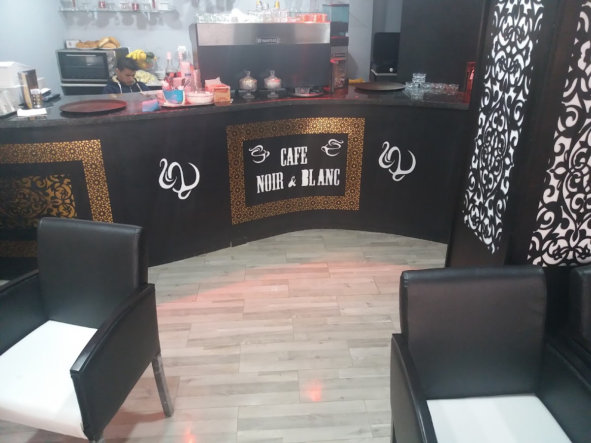 Café Noir et Blanc