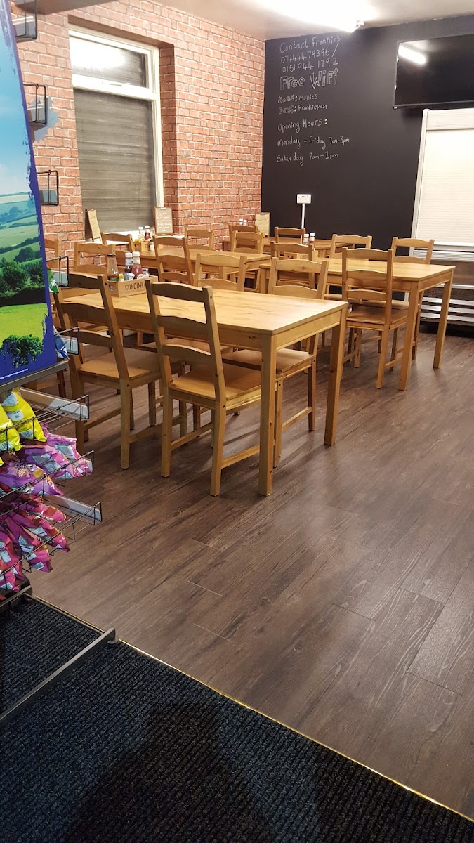Frankie's Cafe