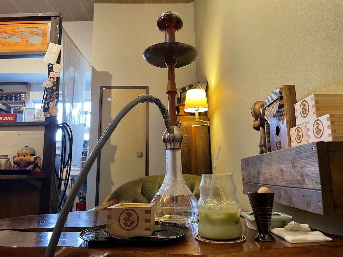 vibes cafe / OTHER ROOM