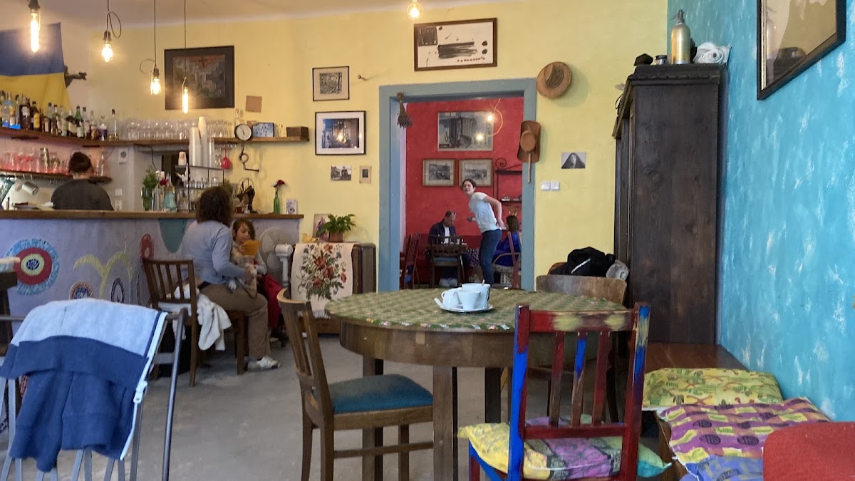 Atomika Kavárna & Bar