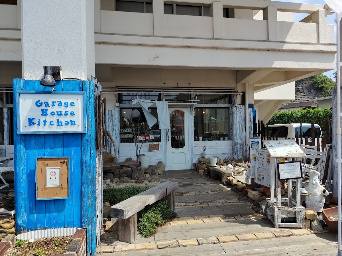Garage House Kitchen