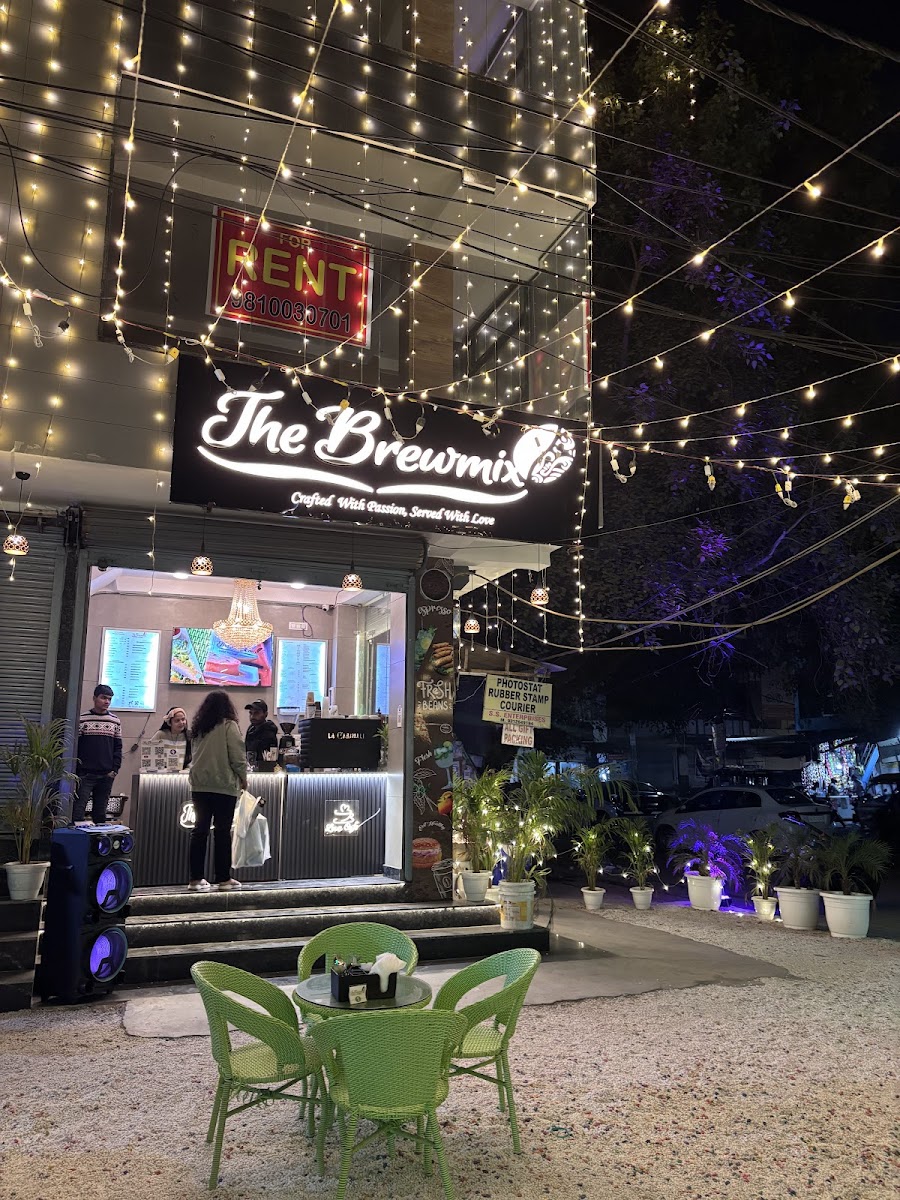 The Brewmix Cafe