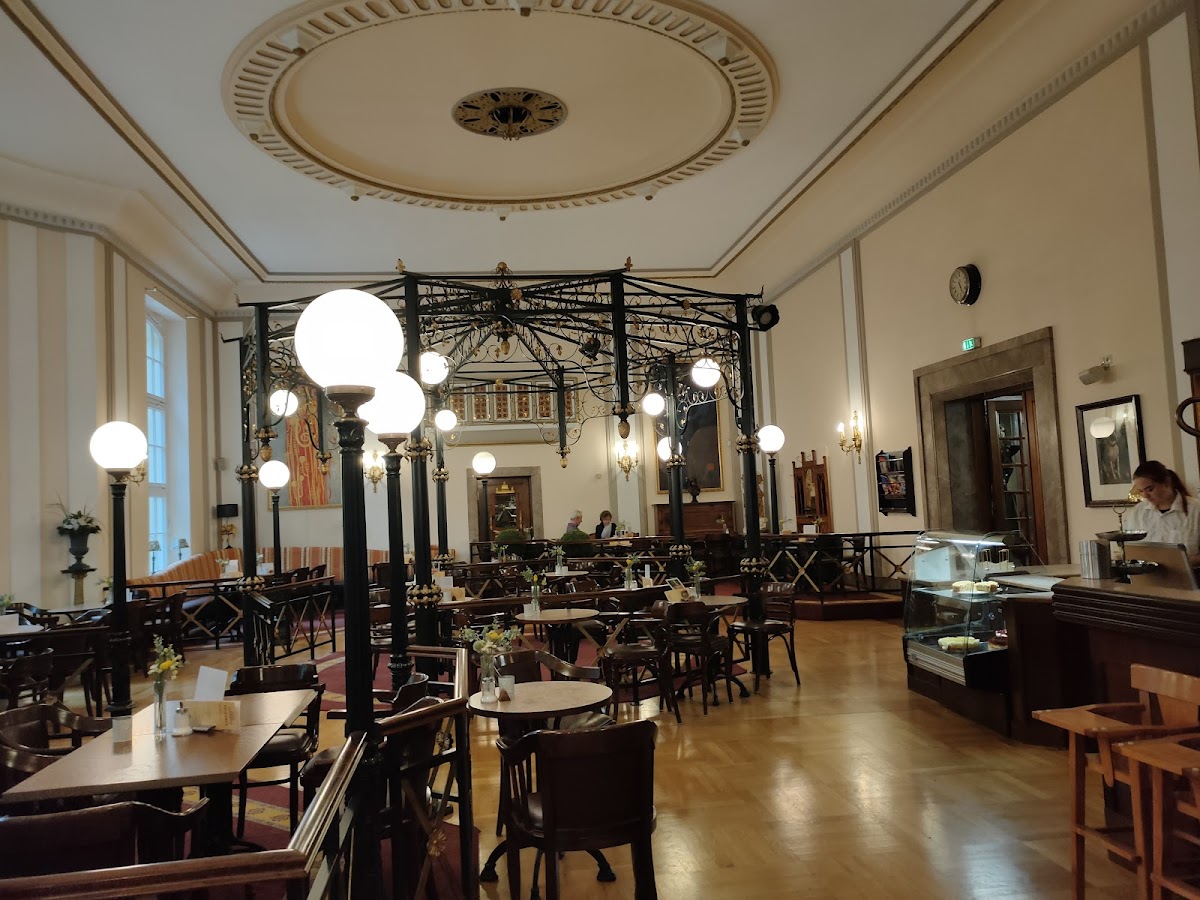 Café Prinz Friedrich, Stiftung Club 74 - 4