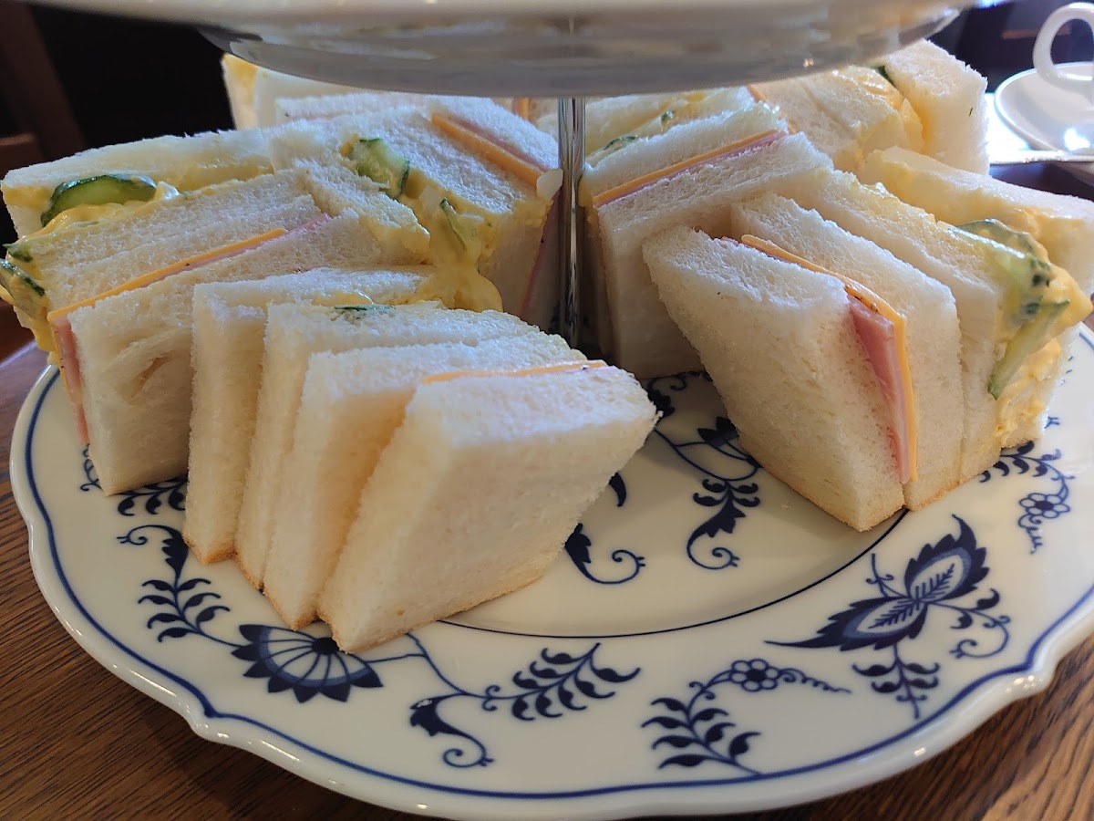 Cafe de Mon Amaur - 7