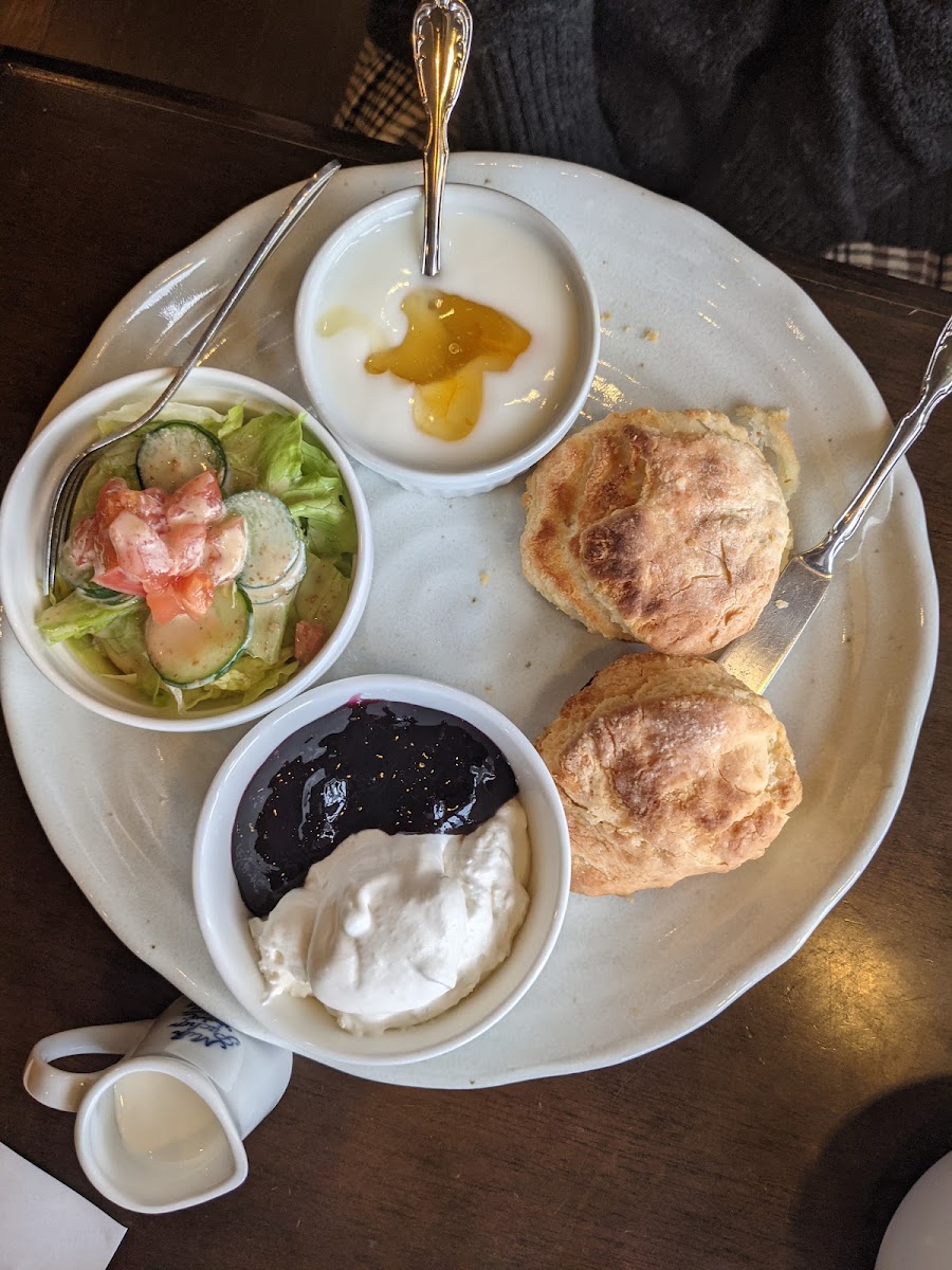 Cafe de Mon Amaur - 8