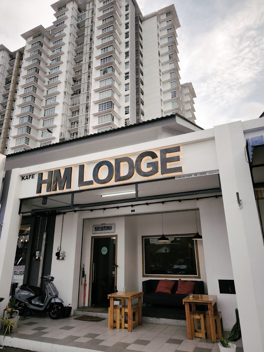 HM LODGE @ Bukit Indah