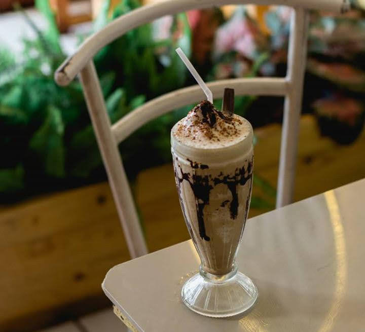 Sujoe Cafe 2 (Mc. Maju Cafe) susu sapi maju - 6