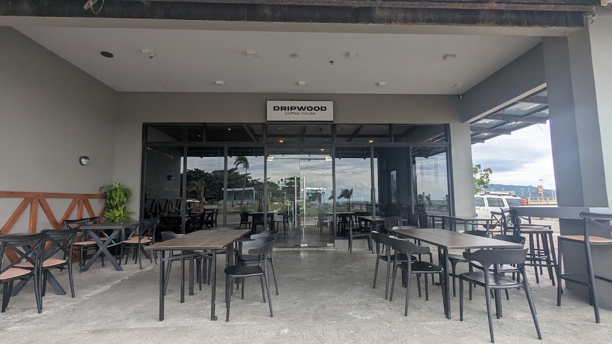 DRIPWOOD COFFEE HOUSE - 3