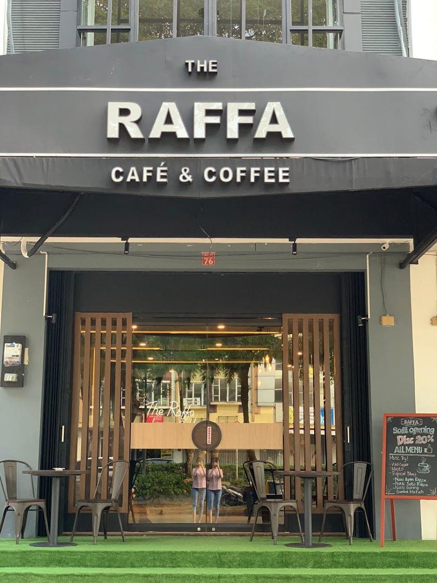 The Raffa Cafe And Coffee - Grand Wisata