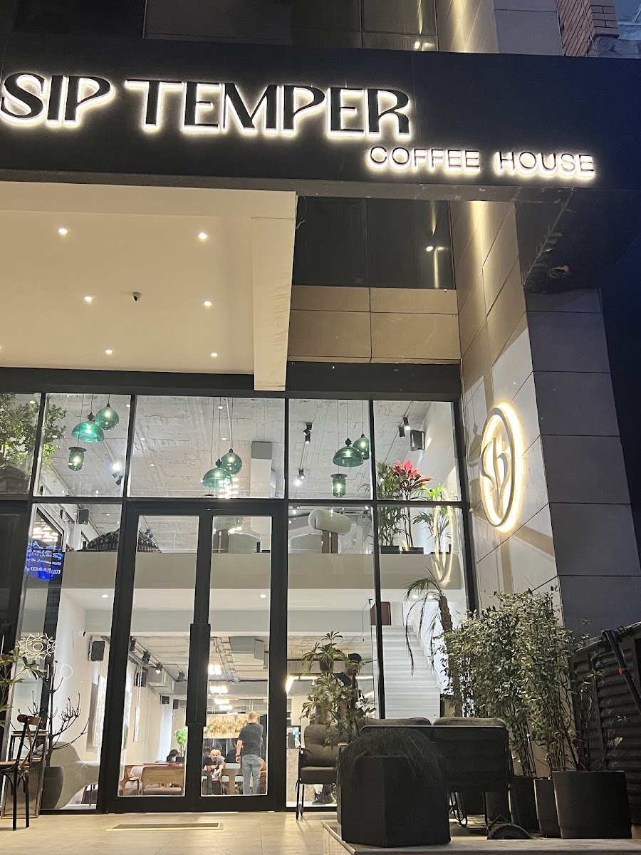 Siptemper cafe