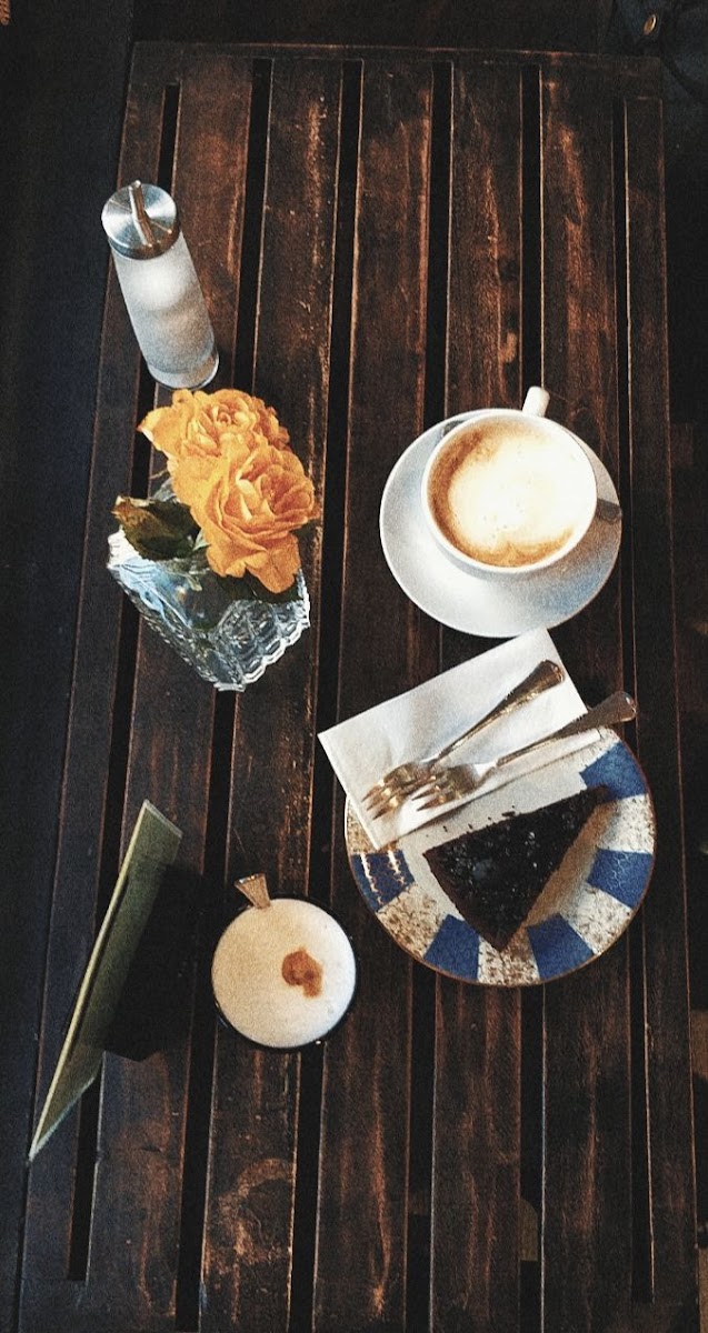 Curry das Lifestyle Café - 10