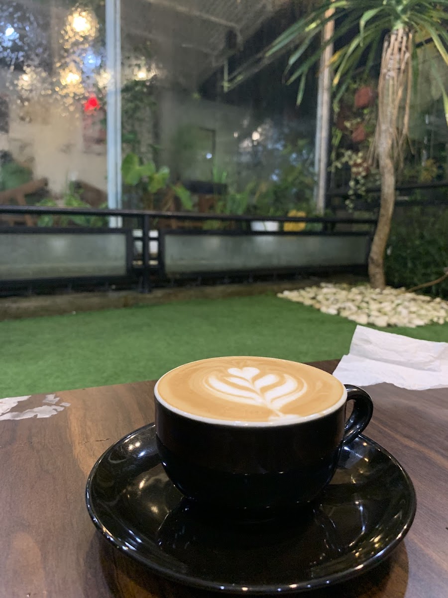 EL Coffee & Eatery - 3