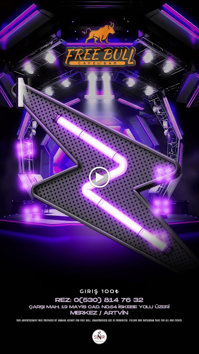 Free Bull Cafe & Bar - 2