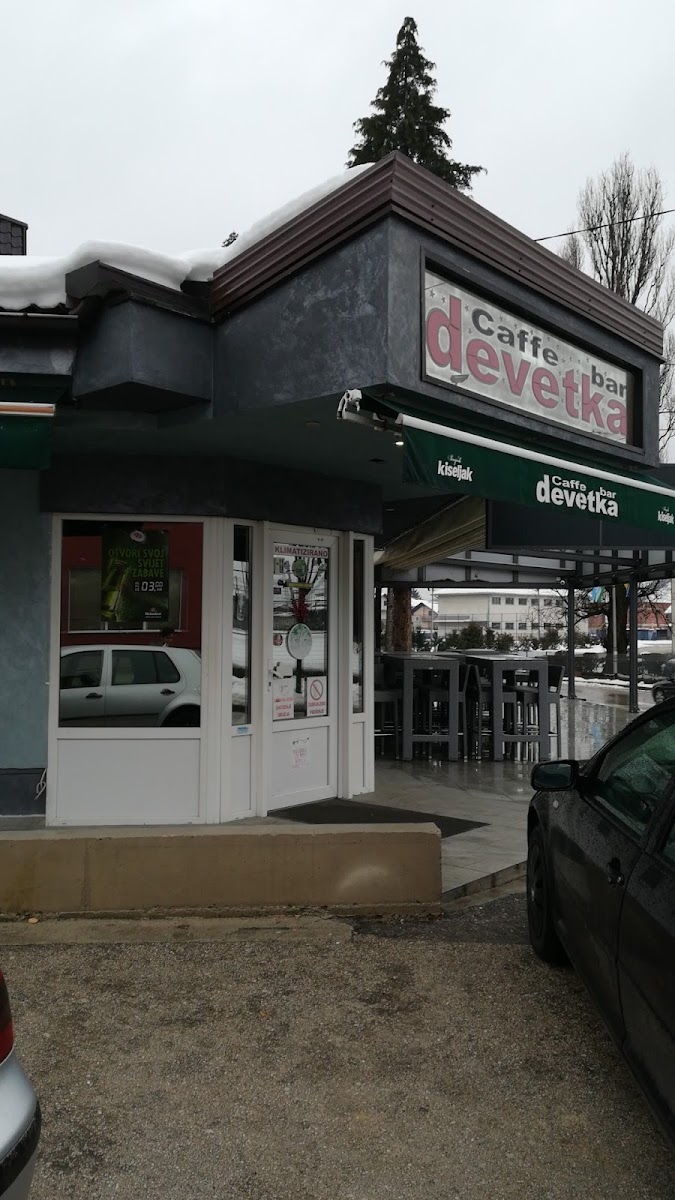 Caffe Bar Devetka