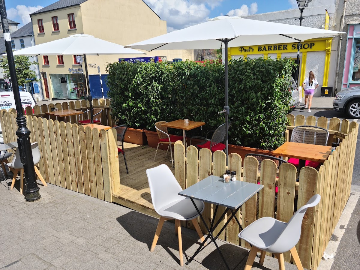 The Tucker Bag Cafe - 4