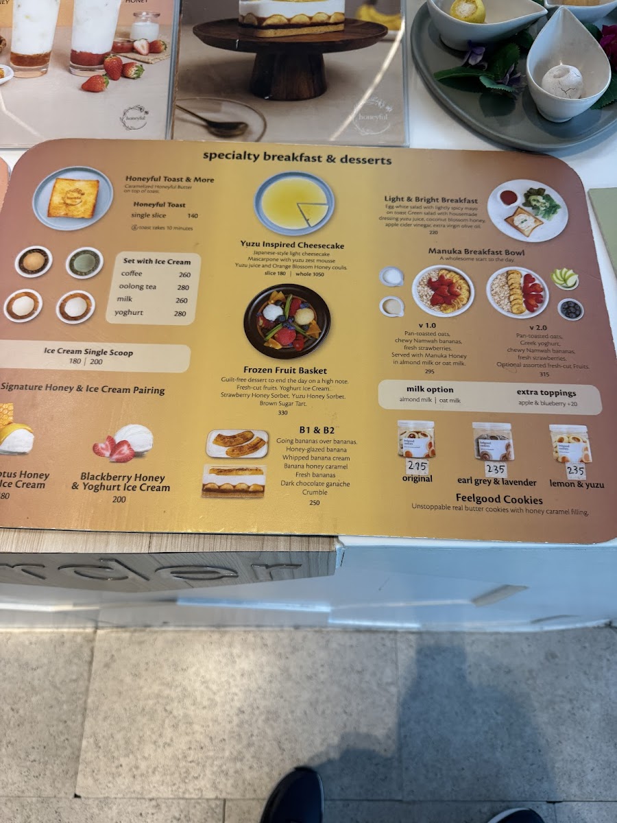 Honeyful Central Embassy - 6