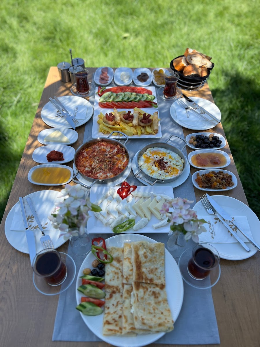 Delta Macera Sport & Cafe - 2