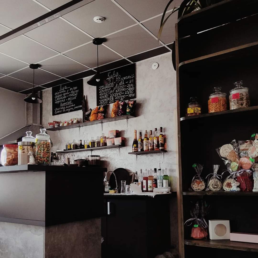 Kafe-Bar-Pitseriya 'Solodka Feya'