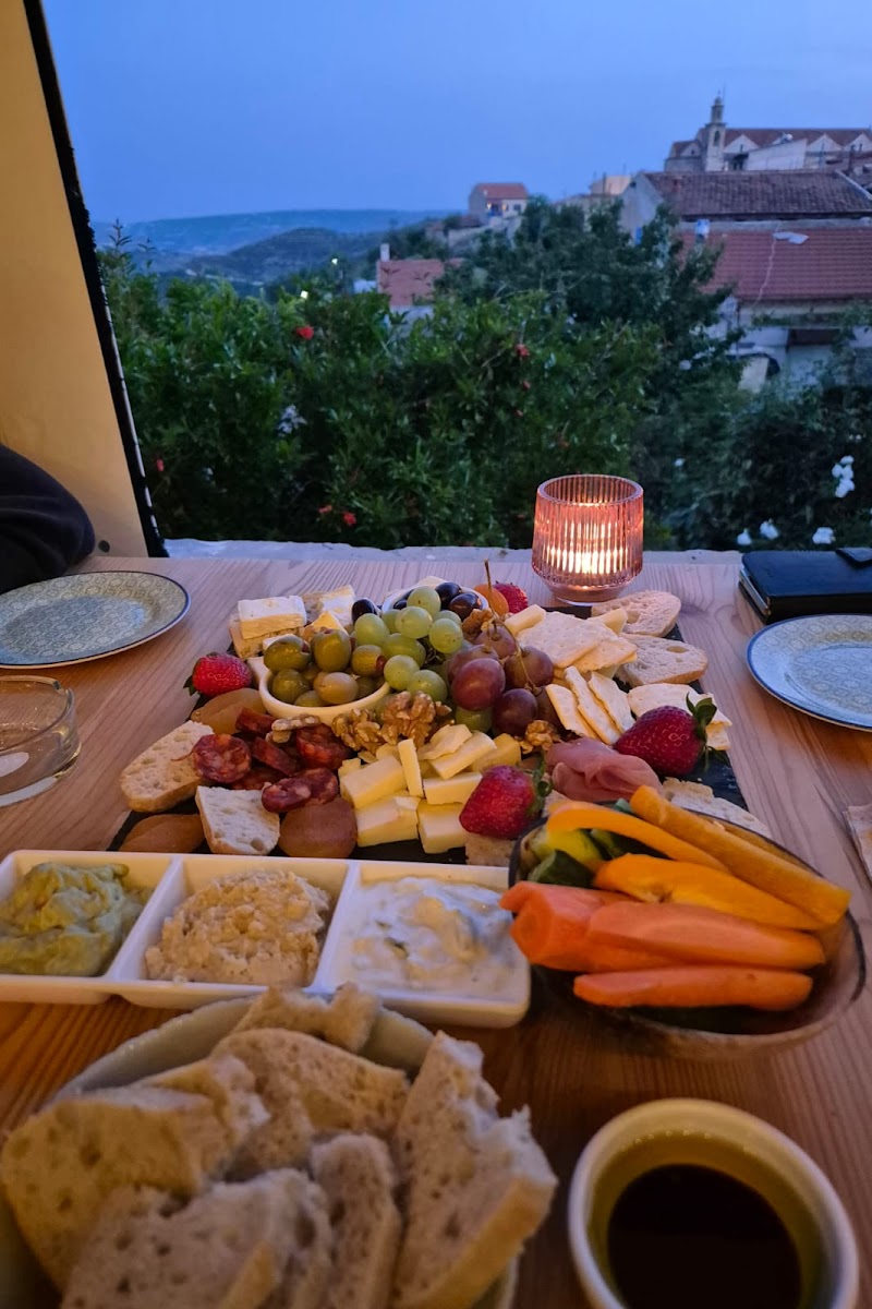 Stou Kosti Jardin Art Cafe - 7