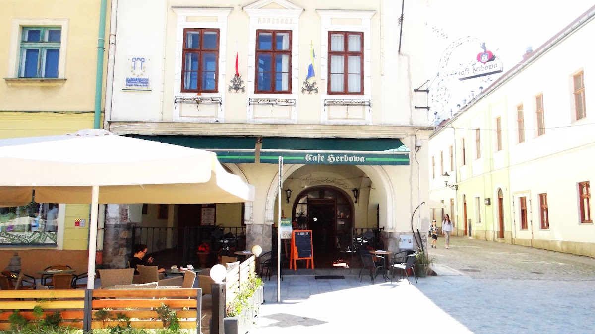 Cafe Herbowa