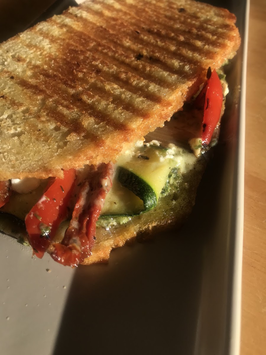 Velo Café & Beer Garden - 7