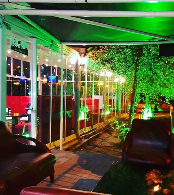 Uzun Hikaye Cafe - 4